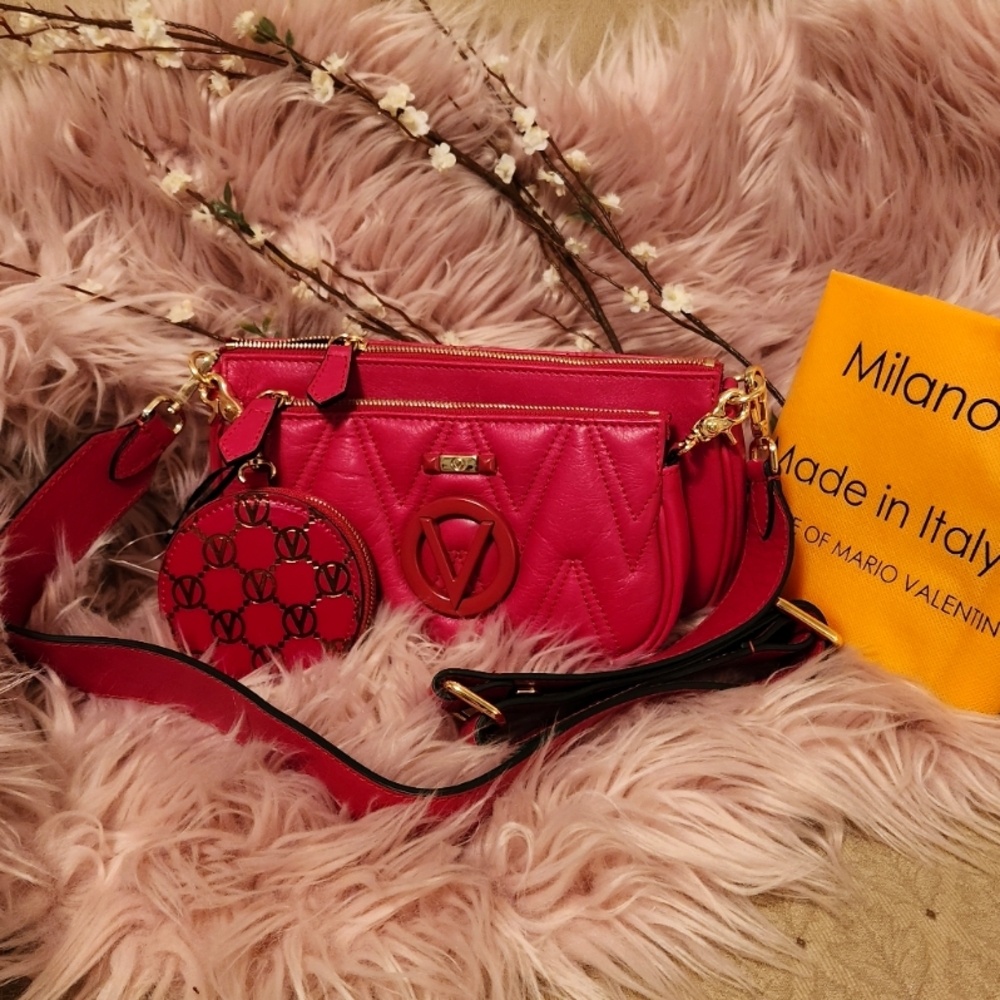 NWT 🔥Valentino Quilted Crossbody🔥